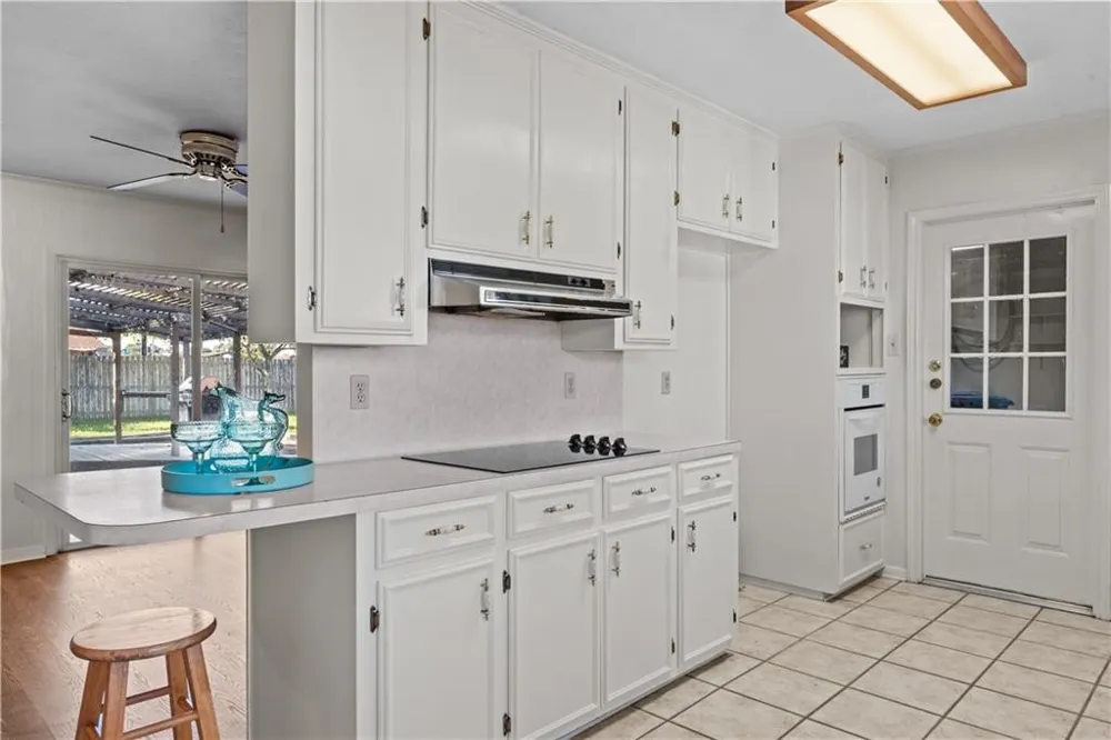 1301 Easthaven Drive Corpus Christi, TX 78412