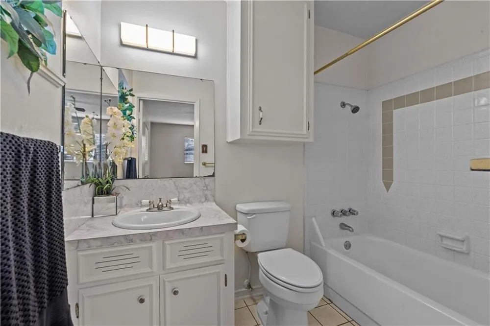 1301 Easthaven Drive Corpus Christi, TX 78412