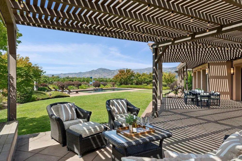 55 Hunter Ranch Road Napa, CA 94558