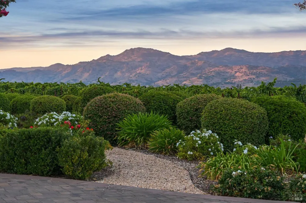 55 Hunter Ranch Road Napa, CA 94558