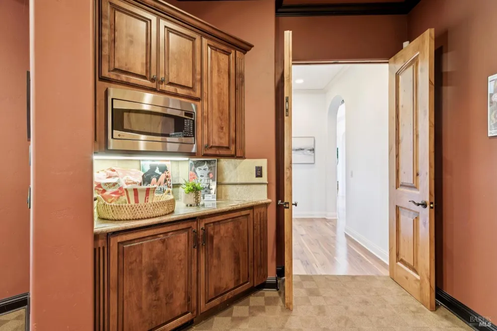55 Hunter Ranch Road Napa, CA 94558
