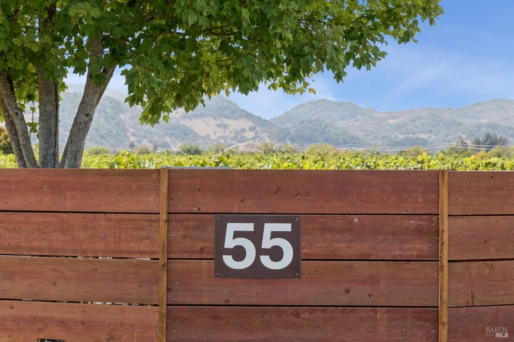 55 Hunter Ranch Road Napa, CA 94558