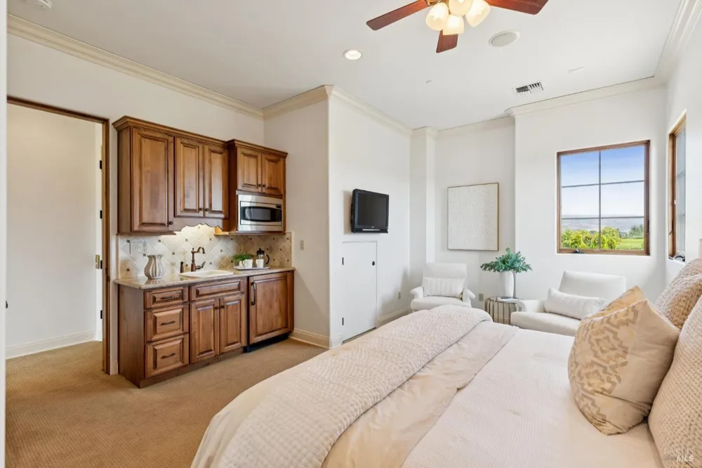 55 Hunter Ranch Road Napa, CA 94558
