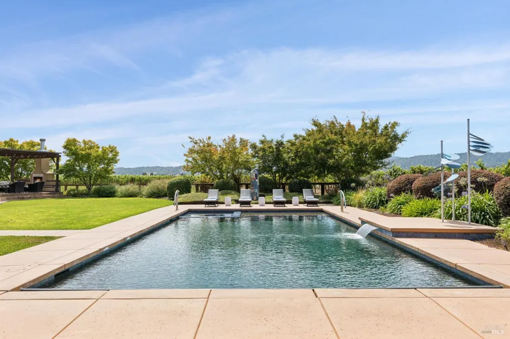 55 Hunter Ranch Road Napa, CA 94558