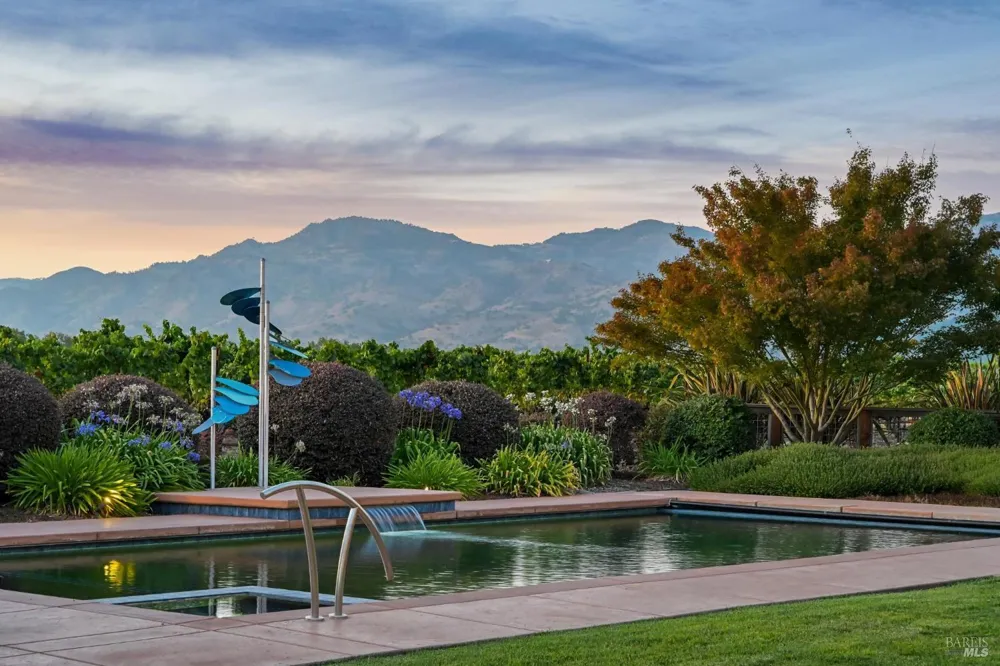 55 Hunter Ranch Road Napa, CA 94558