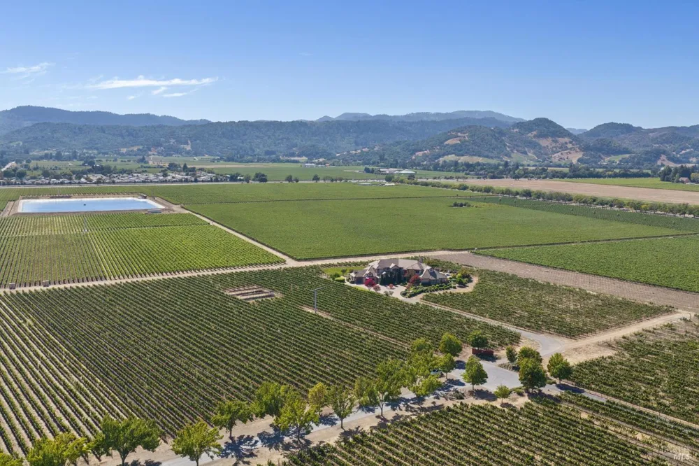 55 Hunter Ranch Road Napa, CA 94558
