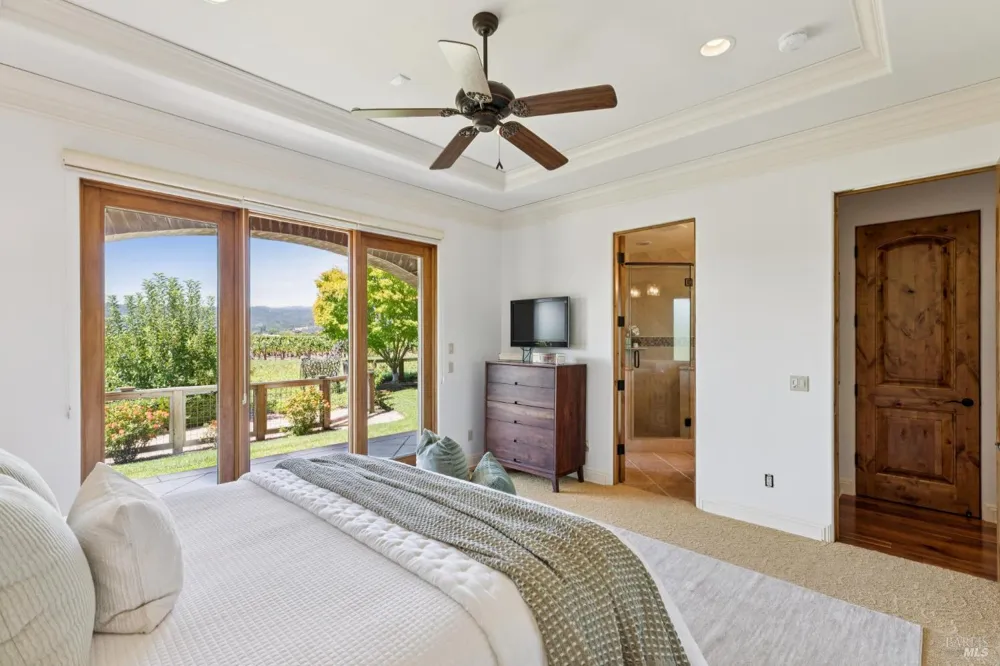55 Hunter Ranch Road Napa, CA 94558