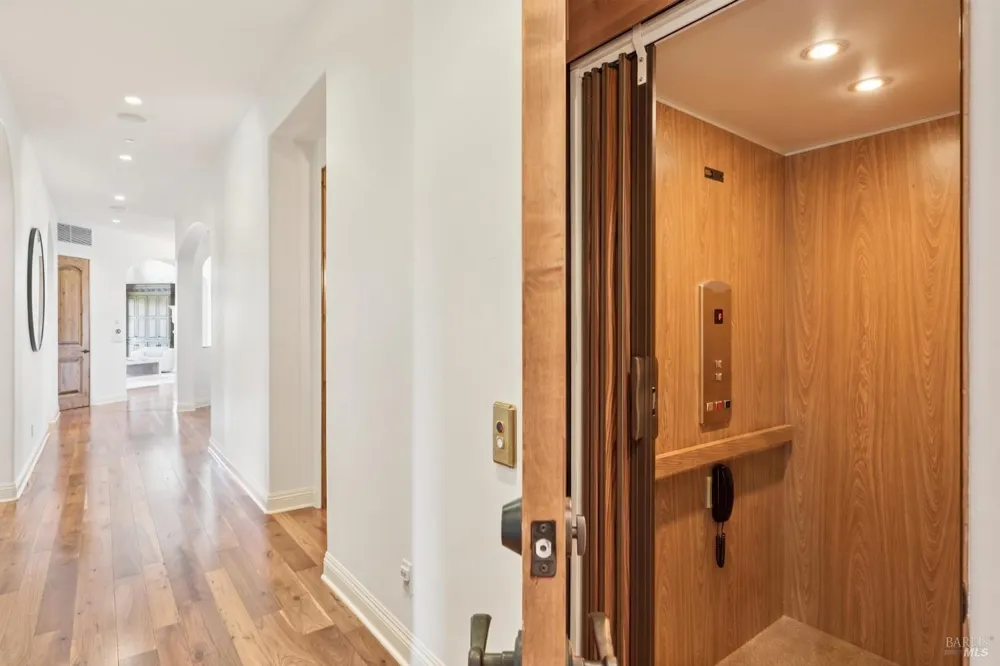 55 Hunter Ranch Road Napa, CA 94558