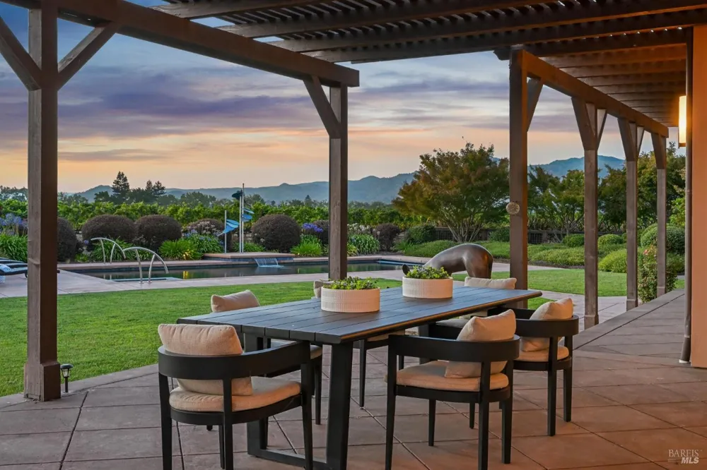 55 Hunter Ranch Road Napa, CA 94558