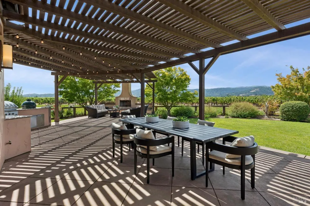 55 Hunter Ranch Road Napa, CA 94558