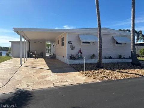 309 Shoreland Drive W