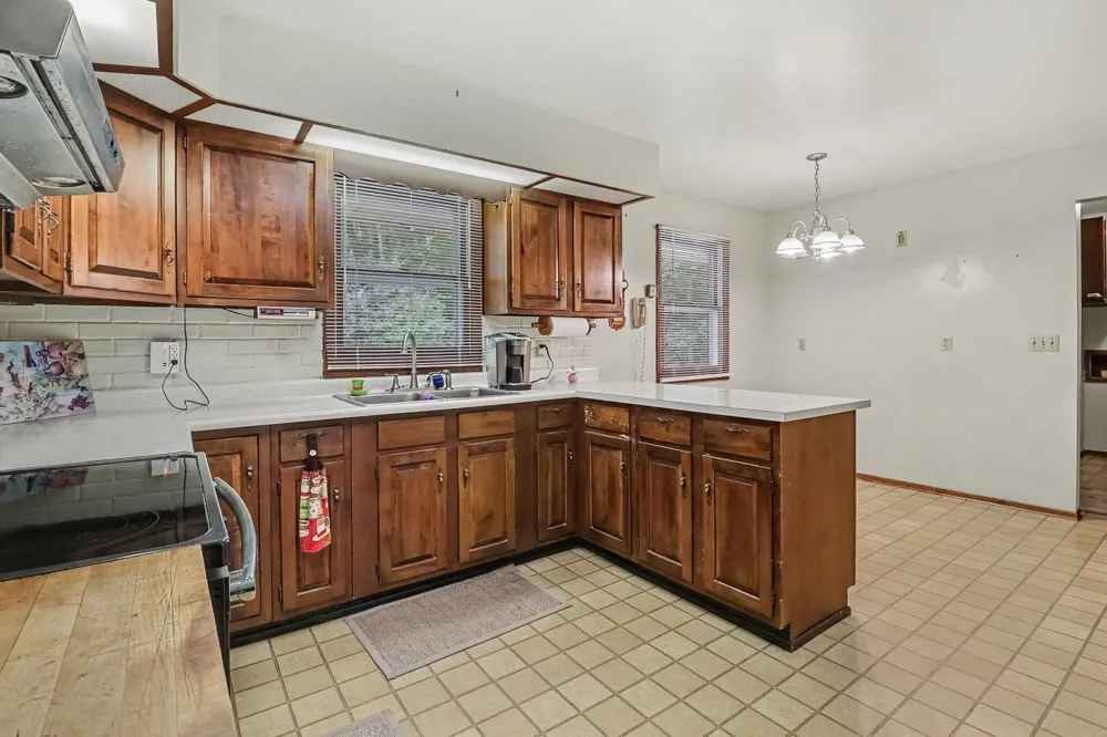 3435 Lindeman Road Stronach Township, MI 49660