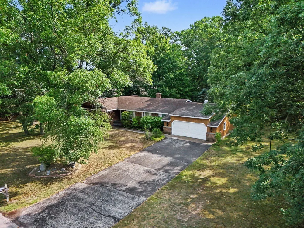 3435 Lindeman Road Stronach Township, MI 49660
