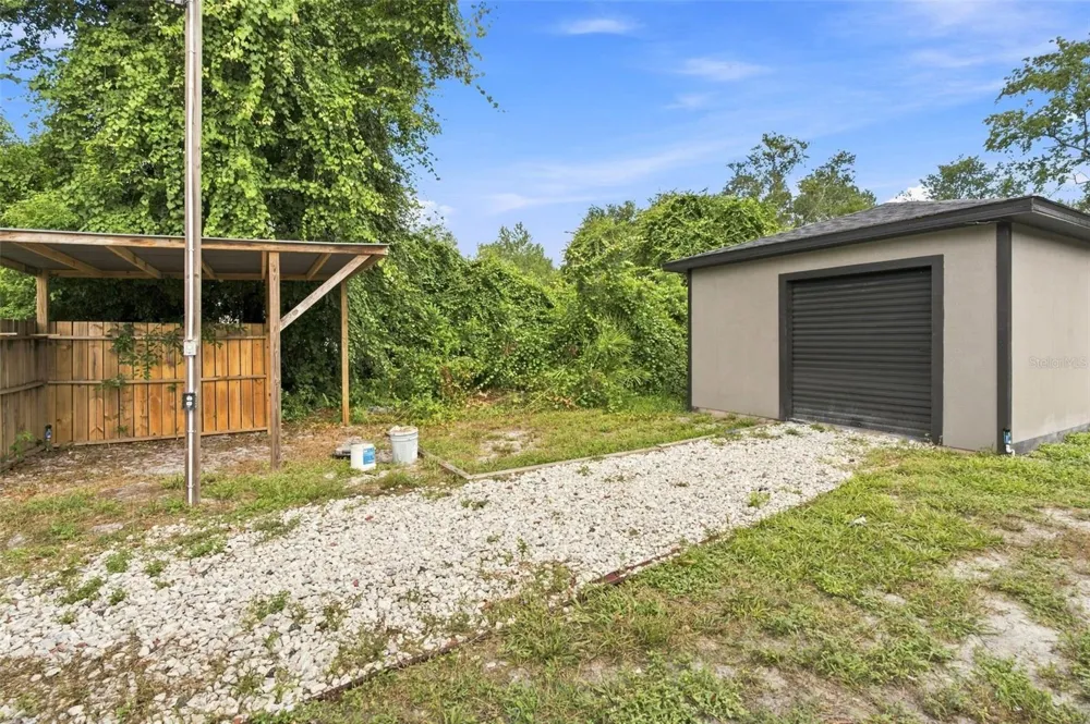 1300 ADELINE STREET Orange City, FL 32763