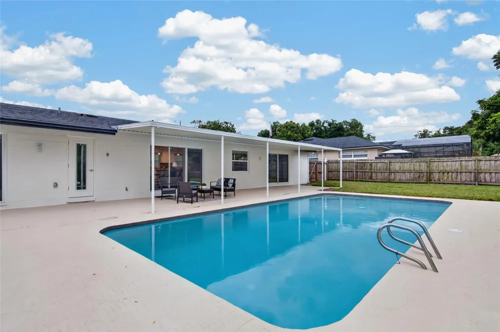 412 MAJORCA AVENUE Altamonte Springs, FL 32714