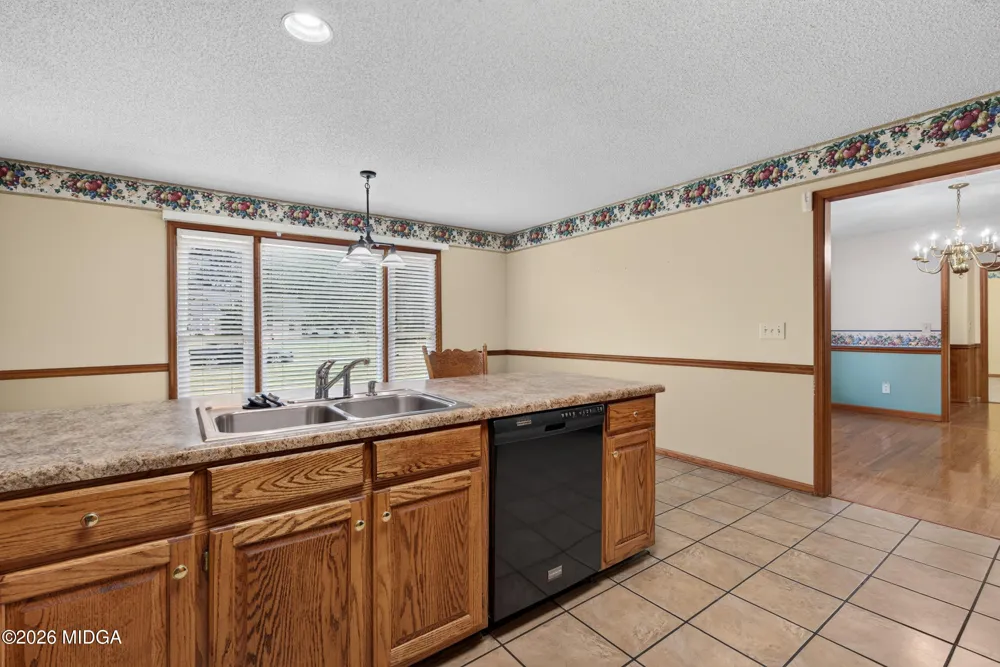 143 Hudson Way Macon, GA 31216