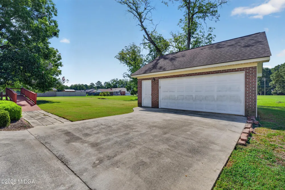 143 Hudson Way Macon, GA 31216