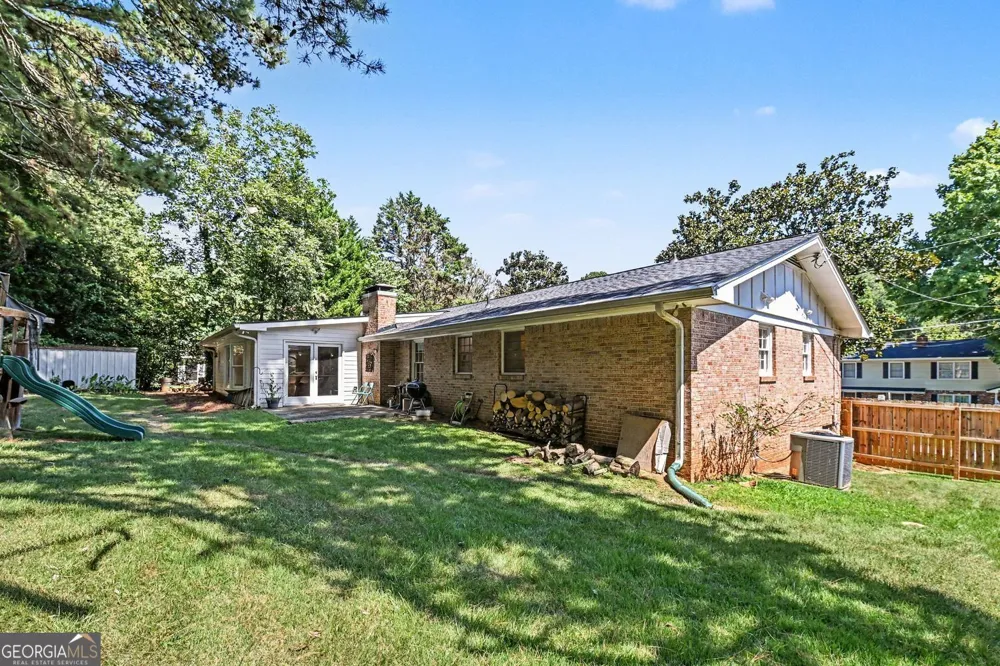 2730 Millwood CT Decatur, GA 30033