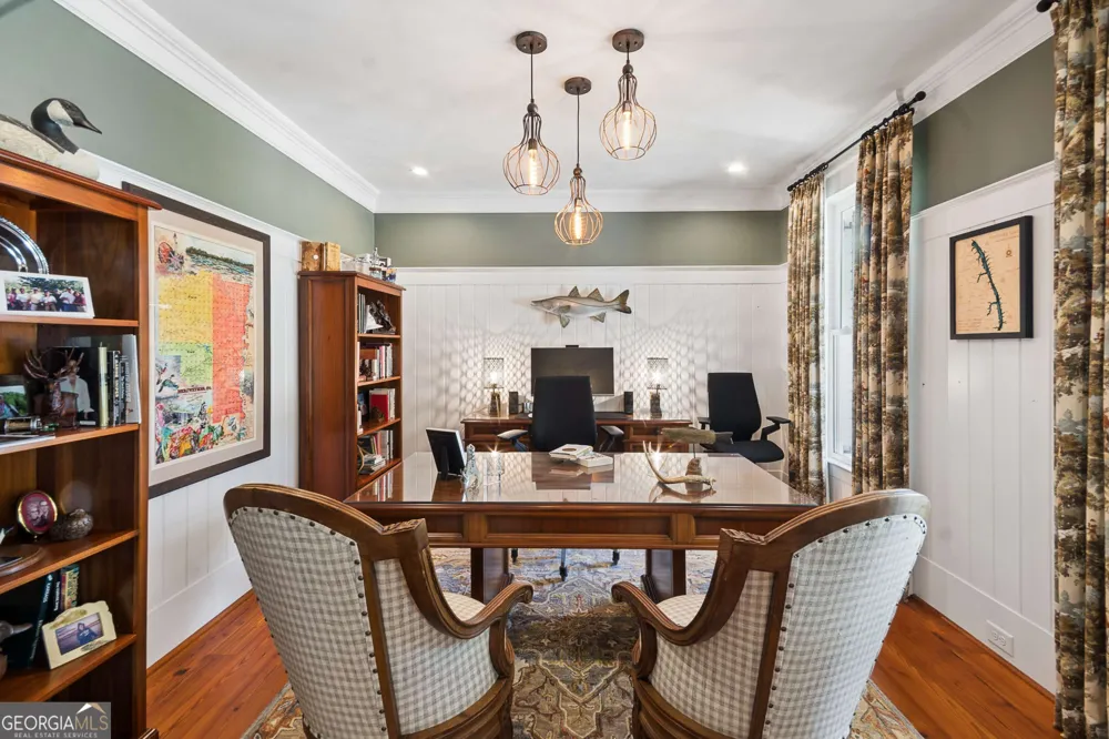 195 Green Meadow LN Fayetteville, GA 30215