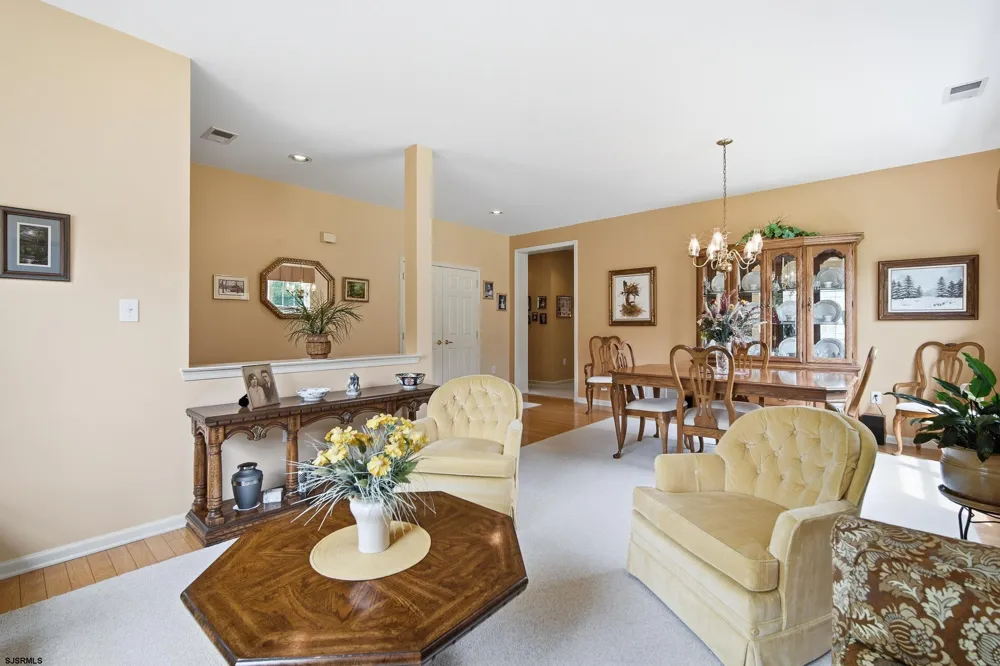 550 Newbury Ct Galloway Township, NJ 08205