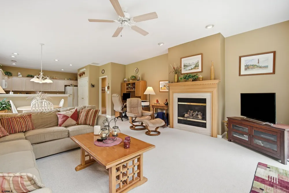 550 Newbury Ct Galloway Township, NJ 08205