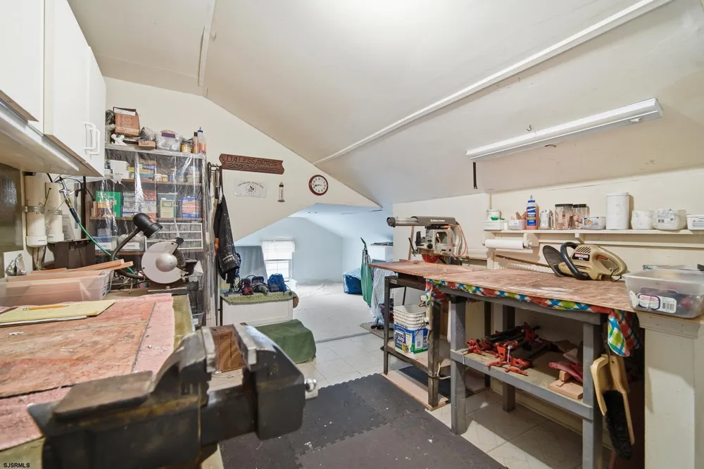 550 Newbury Ct Galloway Township, NJ 08205