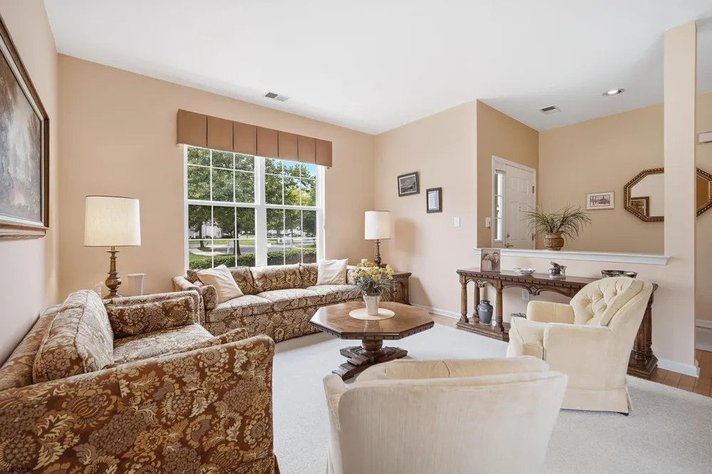 550 Newbury Ct Galloway Township, NJ 08205