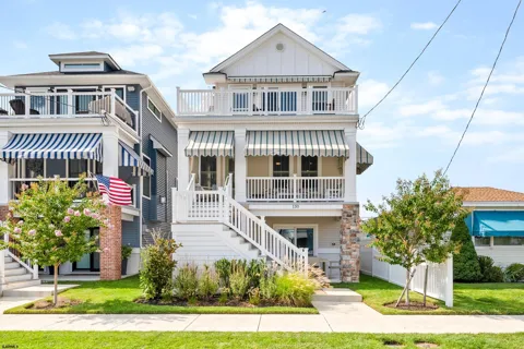 130 West Ave