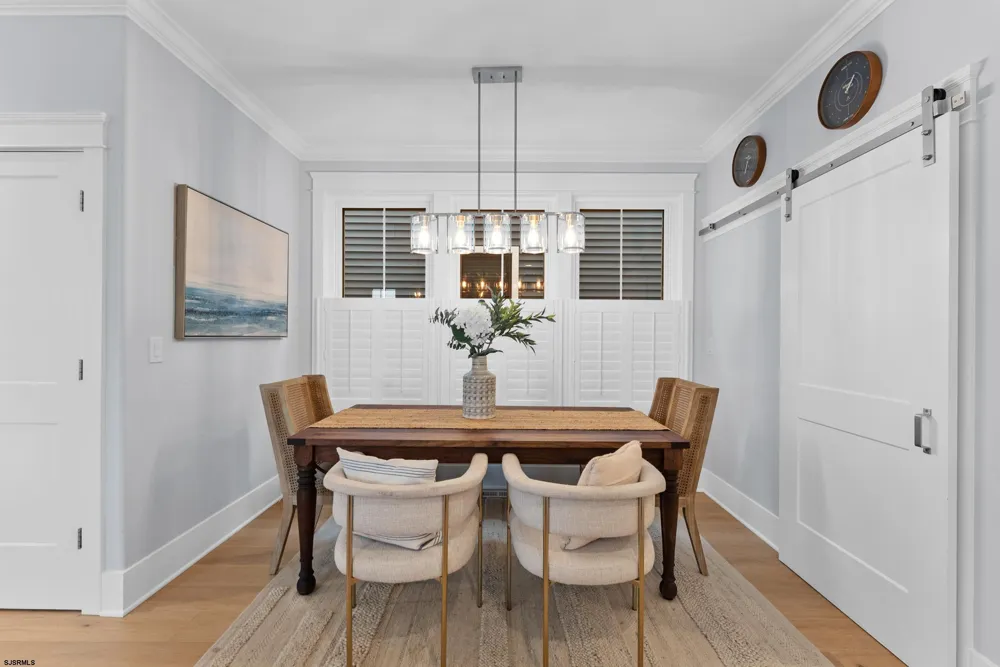 130 West Ave Ocean City, NJ 08226