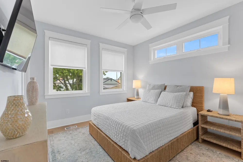 130 West Ave Ocean City, NJ 08226