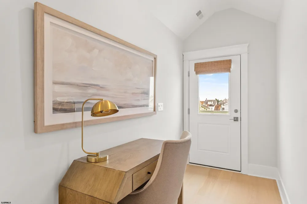 130 West Ave Ocean City, NJ 08226
