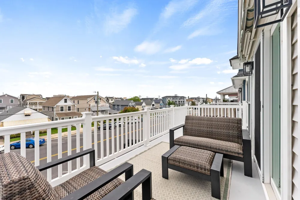 130 West Ave Ocean City, NJ 08226