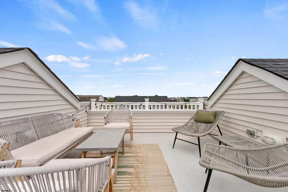 130 West Ave Ocean City, NJ 08226