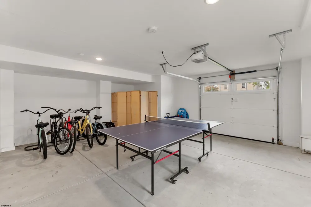 130 West Ave Ocean City, NJ 08226