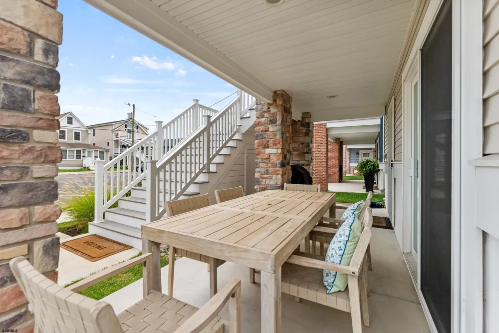 130 West Ave Ocean City, NJ 08226