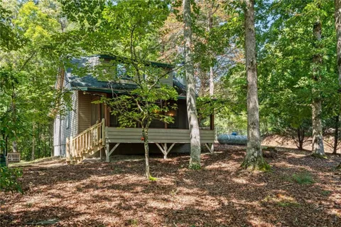 26 Tomahawk Trail