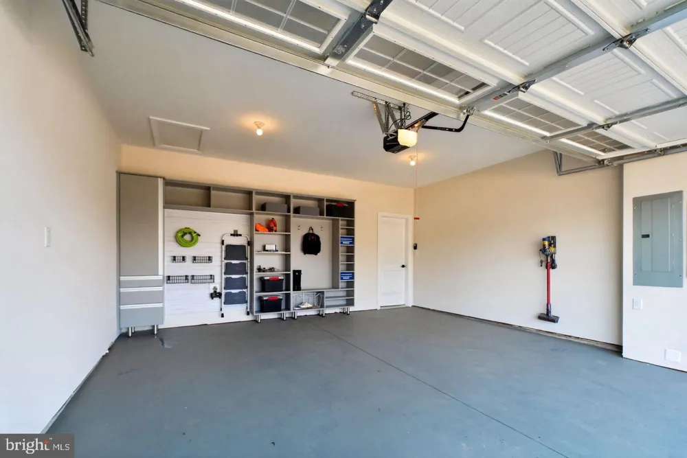 3020 NORTH CIDER DRIVE Whitehall, PA 18052
