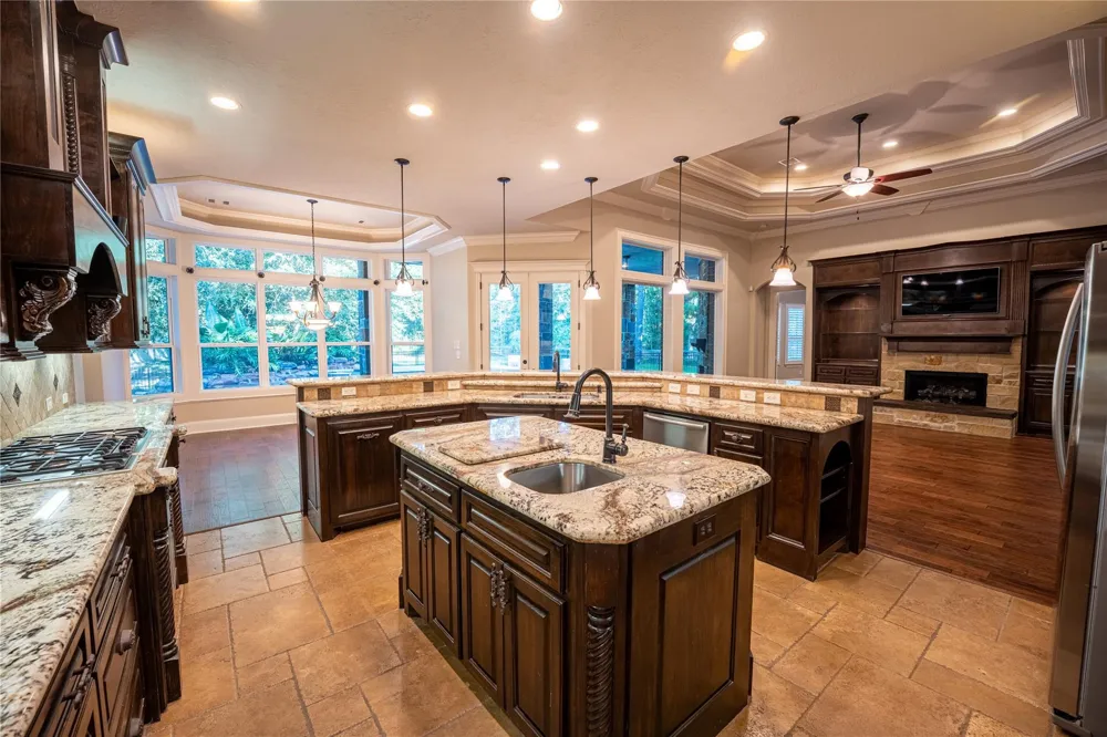 30003 Commons Park Drive Huffman, TX 77336