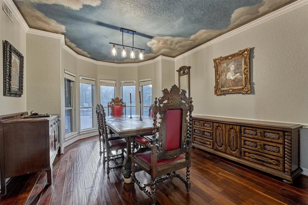 609 Edgewood Drive Montgomery, TX 77356