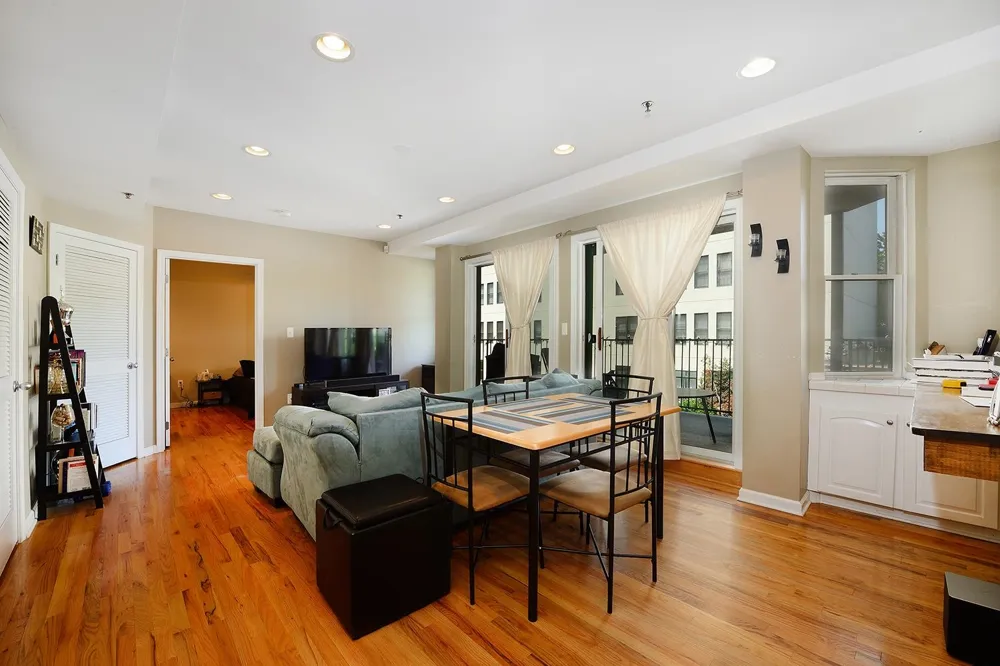 920 JEFFERSON ST Hoboken, NJ 07030