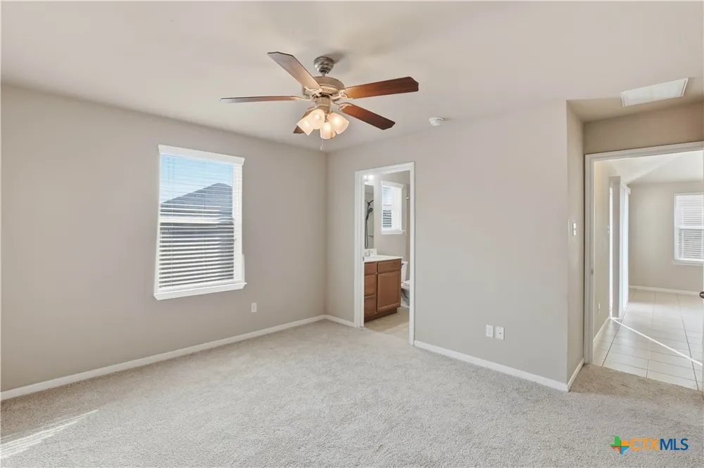 2323 Stoneham Temple, TX 76504