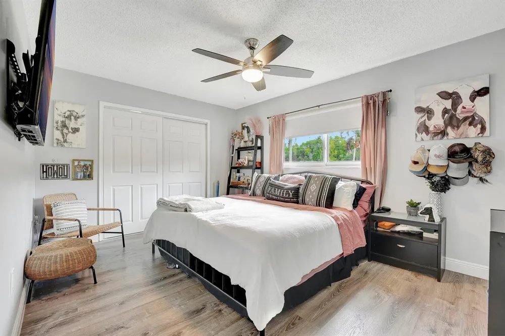 4770 NW 113th Avenue Sunrise, FL 33323