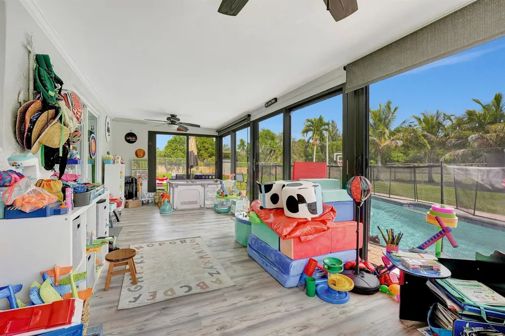4770 NW 113th Avenue Sunrise, FL 33323