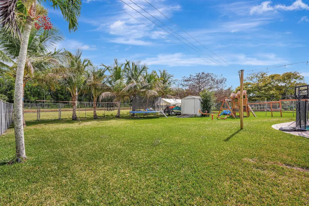 4770 NW 113th Avenue Sunrise, FL 33323