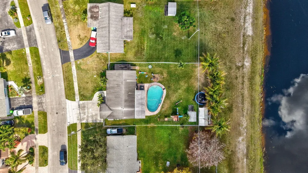 4770 NW 113th Avenue Sunrise, FL 33323