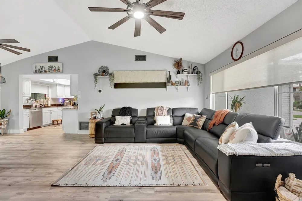 4770 NW 113th Avenue Sunrise, FL 33323