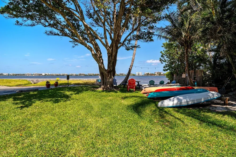 1502 S Lakeside Drive ##401 