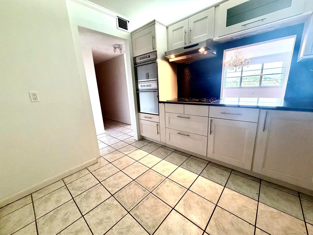 1502 S Lakeside Drive ##401 