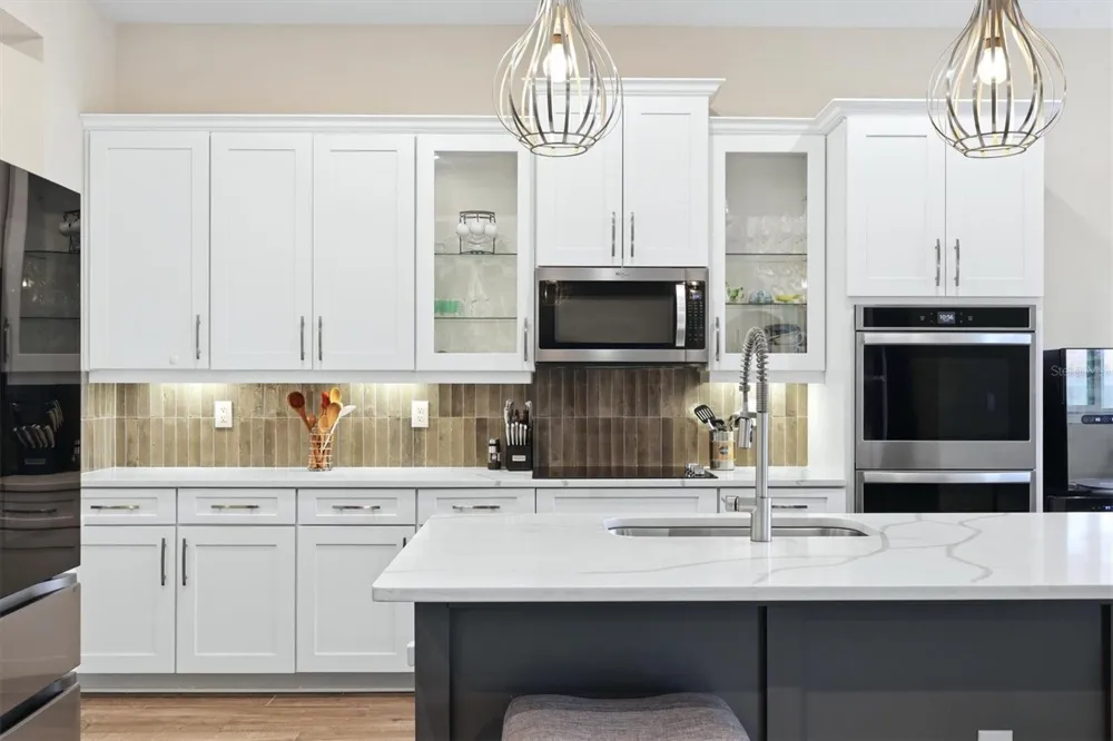 7271 GREAT EGRET BOULEVARD Sarasota, FL 34241