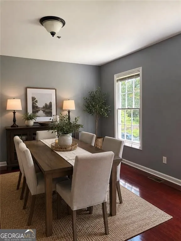 3728 Spring Leaf LN Acworth, GA 30101